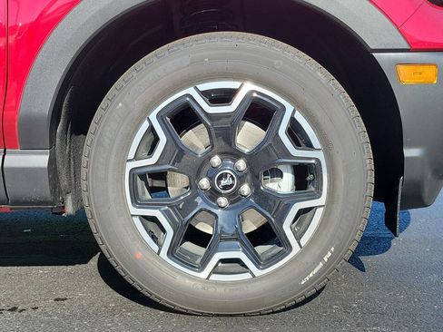 New 2025 Ford Bronco Sport Outer Banks w/ Outer Banks Tech Package+ image 9