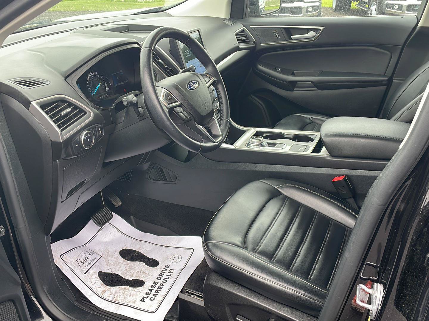 Used 2023 Ford Edge SEL w/ Convenience Package AWD/4WD image 9