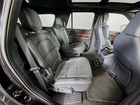 Used 2024 Lincoln Navigator Reserve AWD/4WD image 29