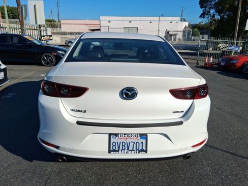 Used 2021 MAZDA MAZDA3 s FWD image 5