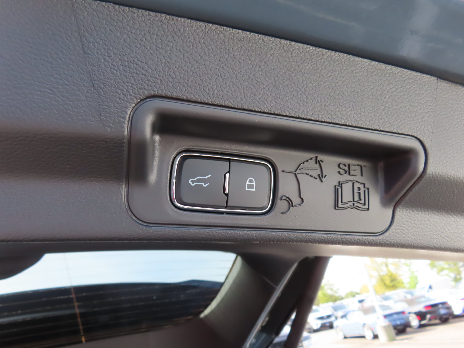 Used 2026 Ford Explorer ST w/ Sun And Sound Package AWD/4WD image 44