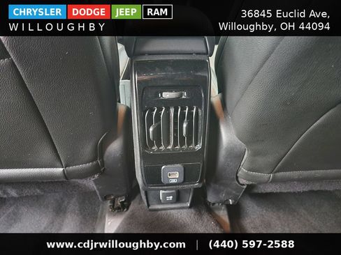 Used 2024 Jeep Compass Latitude AWD/4WD image 27