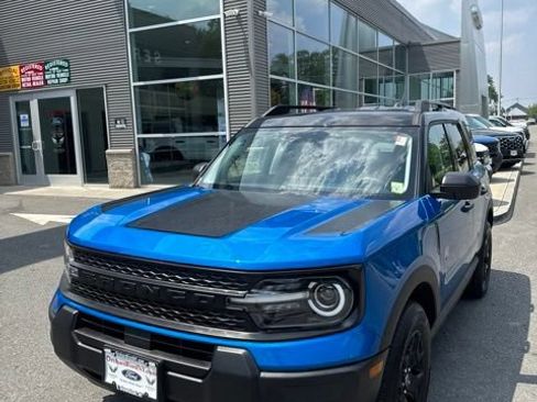 Used 2025 Ford Bronco Sport Big Bend w/ Convenience Package AWD/4WD image 1