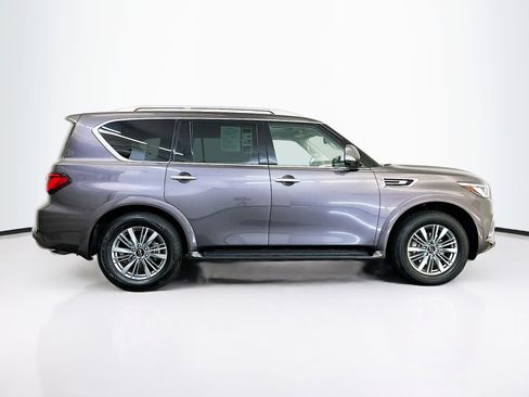 Used 2024 INFINITI QX80 Luxe AWD/4WD image 10