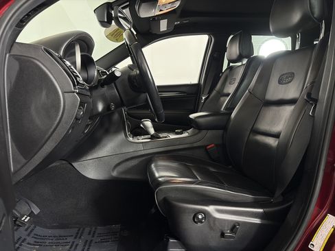 Used 2019 Jeep Grand Cherokee Overland AWD/4WD image 6