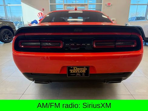 Used 2021 Dodge Challenger R/T Scat Pack w/ Plus Package image 4
