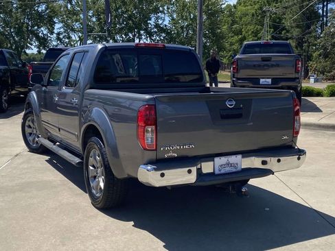Used 2019 Nissan Frontier SL RWD image 40