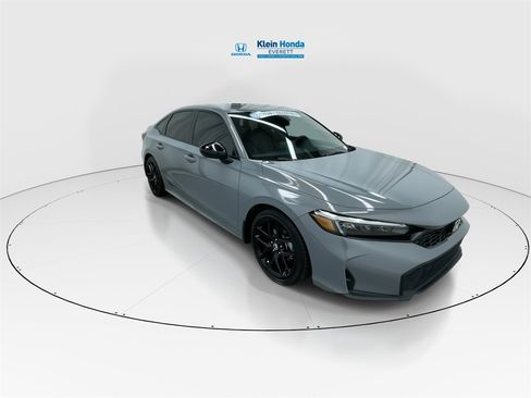 Used 2025 Honda Civic Sport image 4
