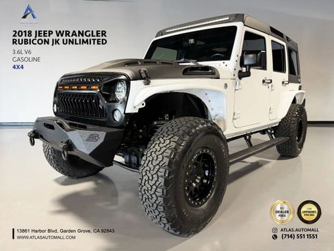 Used 2018 Jeep Wrangler Unlimited Rubicon w/ Connectivity Group AWD/4WD image 1