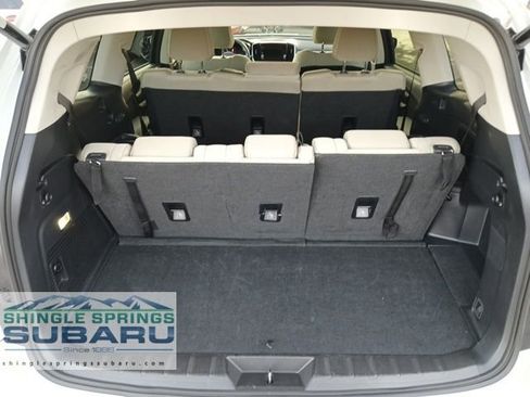 Certified 2025 Subaru Ascent Premium image 33