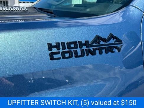 Certified 2024 Chevrolet Silverado 3500 High Country w/ High Country Premium Package AWD/4WD image 15