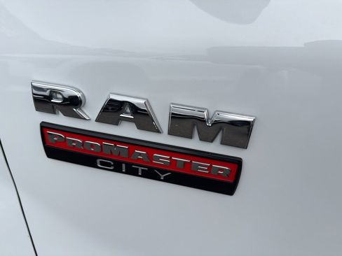 Used 2021 RAM ProMaster City Tradesman SLT image 3