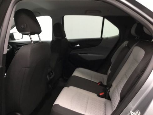 Used 2023 Chevrolet Equinox LS AWD/4WD image 12