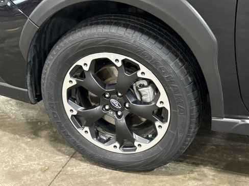 Certified 2023 Subaru Crosstrek 2.0i Premium image 12