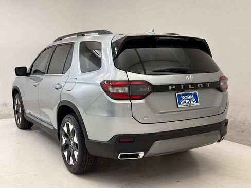 New 2026 Honda Pilot Elite image 7