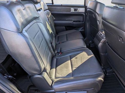 Used 2024 Hyundai Santa Fe Limited FWD image 24