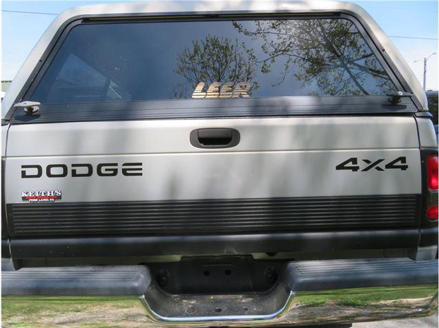 Used 1999 Dodge Ram 1500 Truck 4x4 Quad Cab image 11