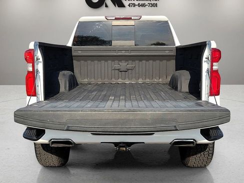 Used 2020 Chevrolet Silverado 1500 RST AWD/4WD image 8