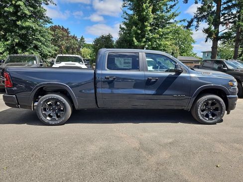 New 2026 RAM 1500 4x4 Crew Cab image 8