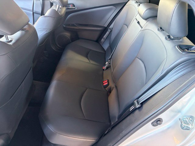 Used 2016 Toyota Prius Four w/ Advanced Technology Package FWD image 10