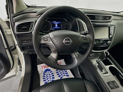 Certified 2024 Nissan Murano SV w/ SV Midnight Edition Package AWD/4WD image 17