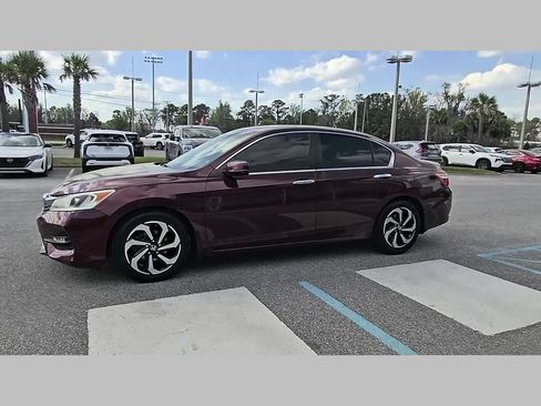 Used 2017 Honda Accord EX-L image 24