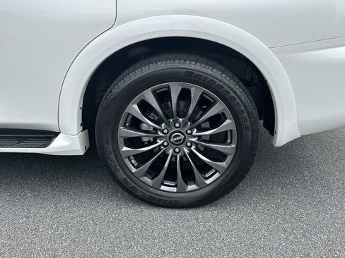 Certified 2024 Nissan Armada Platinum w/ Captain's Chairs Package AWD/4WD image 22