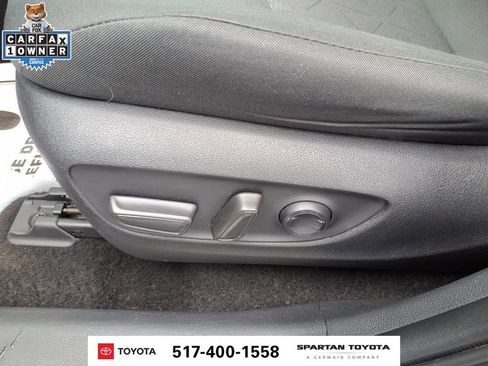 Used 2024 Toyota RAV4 XLE FWD image 16