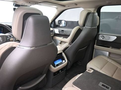 Used 2024 Lincoln Navigator L Reserve w/ Equipment Group 201A AWD/4WD image 36