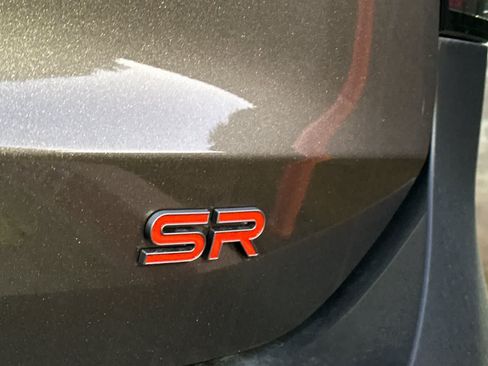 Used 2026 Nissan Kicks SR FWD image 16
