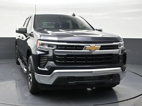 Used 2022 Chevrolet Silverado 1500 LT image 7