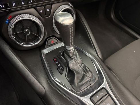 Used 2022 Chevrolet Camaro LT image 28