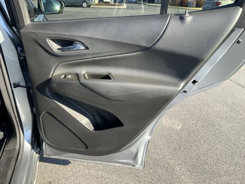 Used 2024 Chevrolet Equinox LT image 60