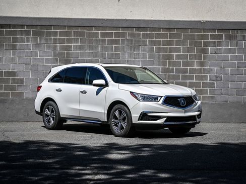 Used 2018 Acura MDX SH-AWD image 2