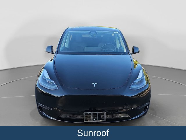 Used 2025 Tesla Model Y Long Range AWD/4WD image 10