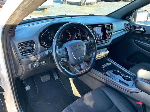 Used 2023 Dodge Durango GT image 8