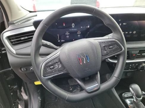 Used 2024 Buick Encore GX Sport Touring image 10