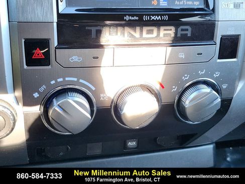 Used 2018 Toyota Tundra SR5 image 19