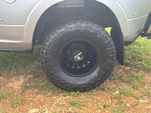 Used 2024 RAM 3500 Limited w/ Safety Group AWD/4WD image 14