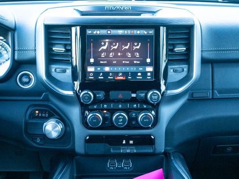 Used 2024 RAM 1500 Laramie image 32