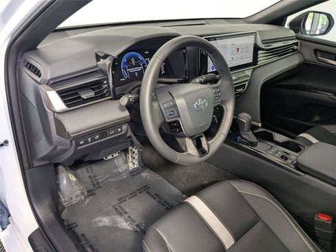 Certified 2025 Toyota Camry SE w/ Multimedia Upgrade Package FWD image 11