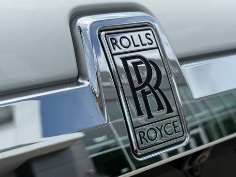Used 2022 Rolls-Royce Ghost image 15