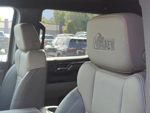 Used 2024 Chevrolet Silverado 1500 ZR2 w/ ZR2 Bison Edition image 12