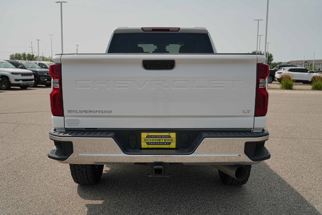 Used 2025 Chevrolet Silverado 2500 LT w/ Convenience Package AWD/4WD image 8