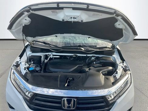 Used 2021 Honda Odyssey Touring image 32