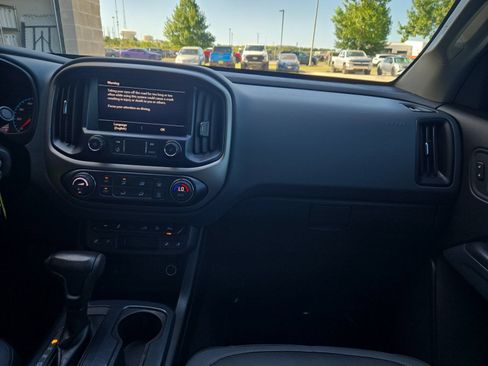 Used 2020 Chevrolet Colorado Z71 AWD/4WD image 20