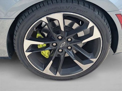Certified 2020 Chevrolet Camaro SS RWD image 17