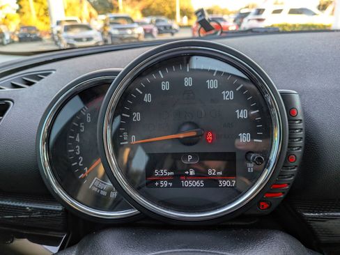 Used 2017 MINI Cooper Clubman S image 14