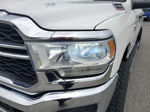 Used 2019 RAM 2500 Tradesman w/ Chrome Appearance Group AWD/4WD image 16