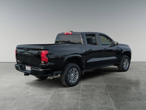 Used 2023 Chevrolet Colorado LT w/ Advanced Trailering Package image 5